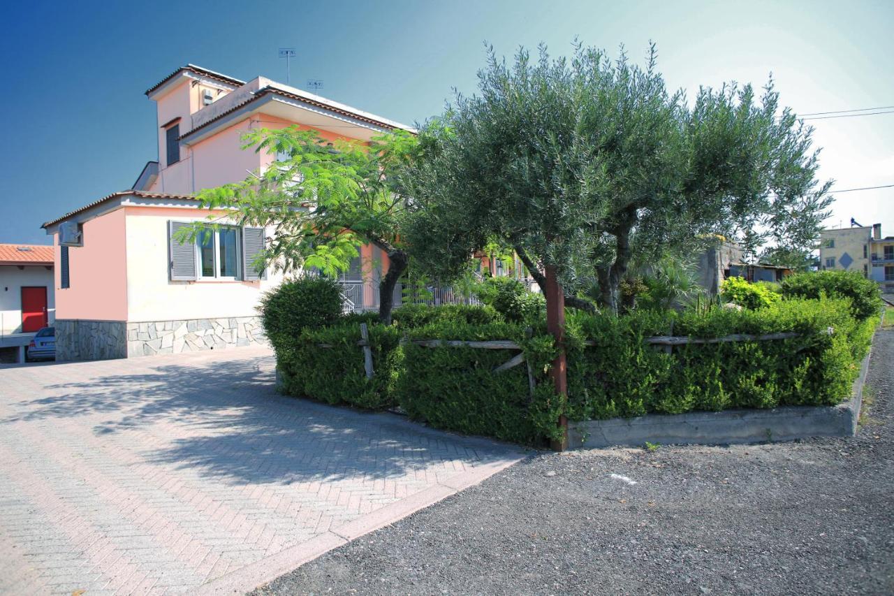 Villa Rosa Pompei Studios Santa Maria La Carità Dış mekan fotoğraf